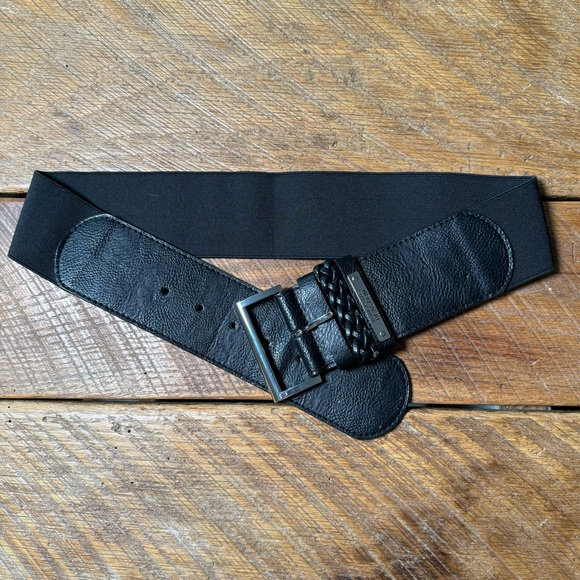 Kenneth Cole Reaction black wide stretchy elastic belt with silver buckle, S/M - Picture 8 of 10